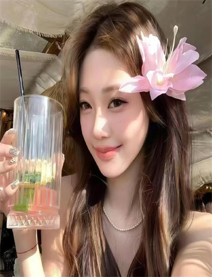 我们的失败导演手法解析：艺术风格与技术特点分析